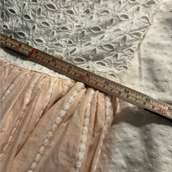 H&M Strapless White and Coral Eyelet Dress Size 8 NWT - Picture 9 of 11